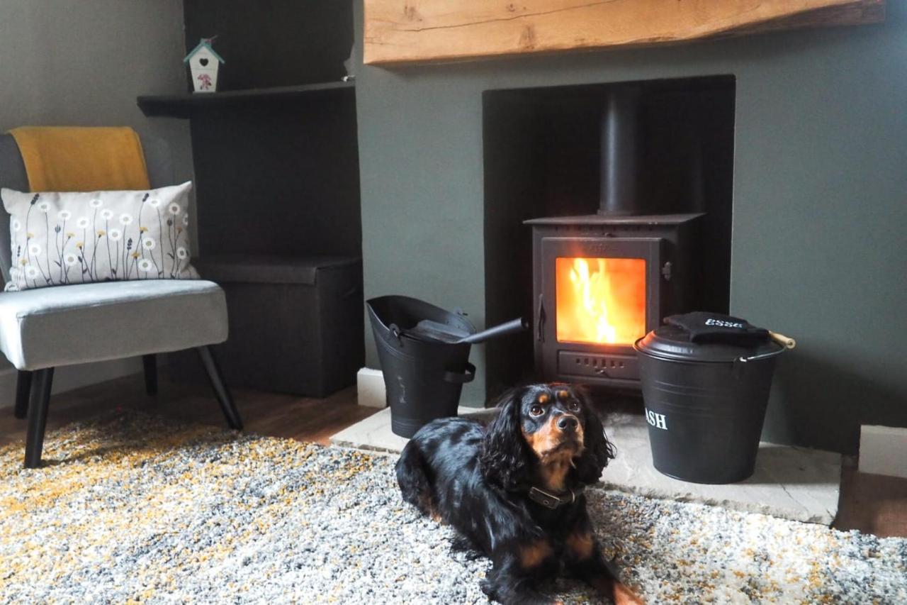 Large Cottage, Beach, Pubs Shops, Netflix, Bbq, Dog Friendly 亨曼比 外观 照片